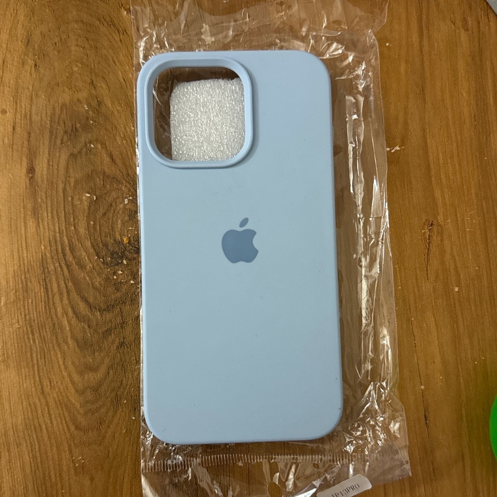iPhone 13 Pro mobile case